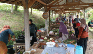 Pasar Kuliner Desa Lerep.