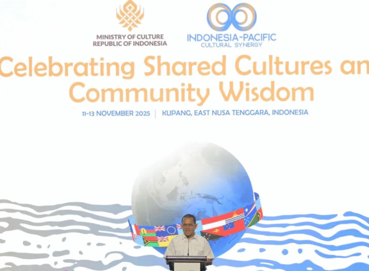 Gubernur Nusa Tenggara Timur (NTT), Melki Laka Lena, membuka forum Indonesia Pacific Cultural Synergy 2025.