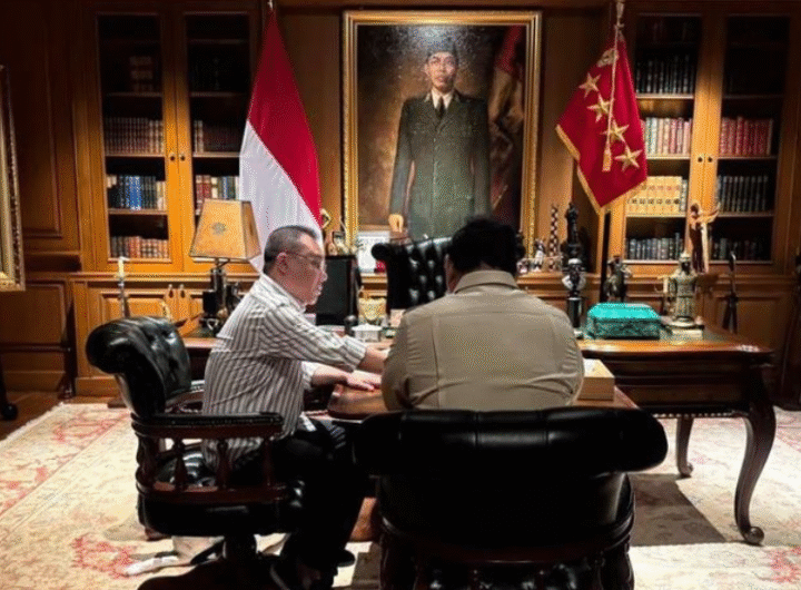 Presiden Prabowo Subianto menerima Wakil Ketua Dewan Perwakilan Rakyat Sufmi Dasco Ahmad di kediaman pribadinya di Hambalang.