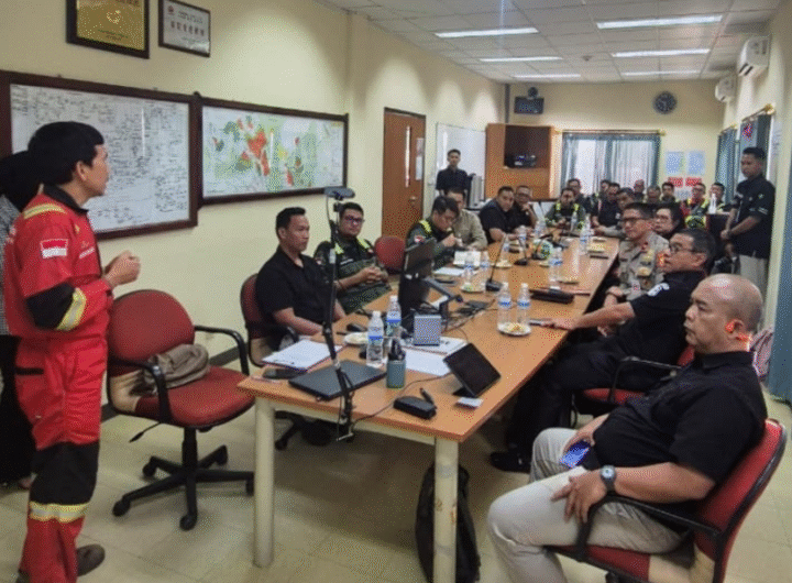 Opening Meeting kegiatan Pengawasan dan Pengendalian (Wasdal) I Resertifikasi Standar Manajemen Pengamanan.