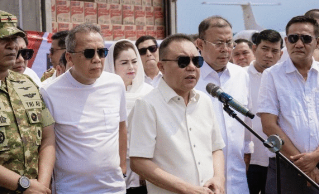 Wakil Ketua DPR RI Sufmi Dasco Ahmad hadir langsung untuk melepas bantuan kemanusiaan.