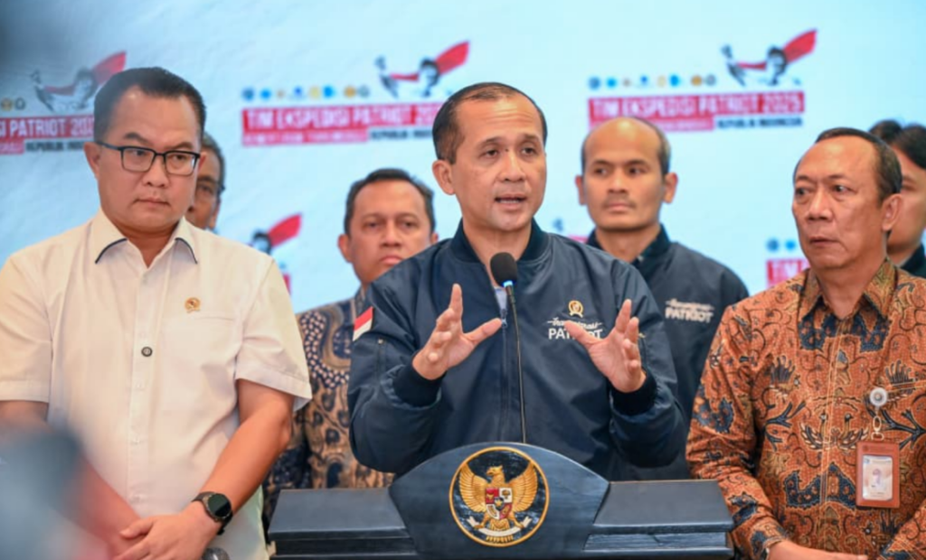 Menteri Transmigrasi Muhammad Iftitah Sulaiman Suryanagara. Dok: Istimewa.