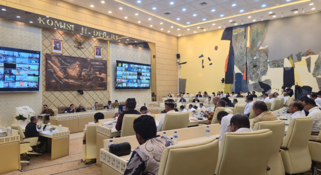 Rapat Kerja dan Rapat Dengar Pendapat Panja Perbatasan Wilayah Negara Komisi II DPR RI.