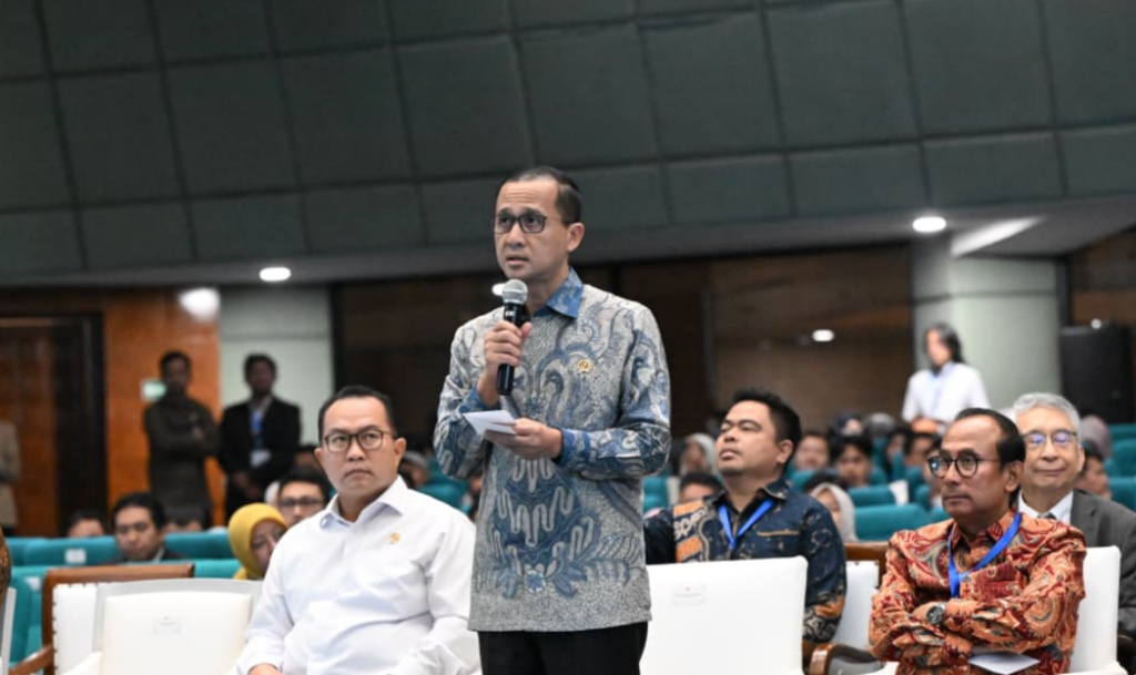 Menteri Transmigrasi M. Iftitah Sulaiman Suryanagara. Dok: Humas Kementrans.