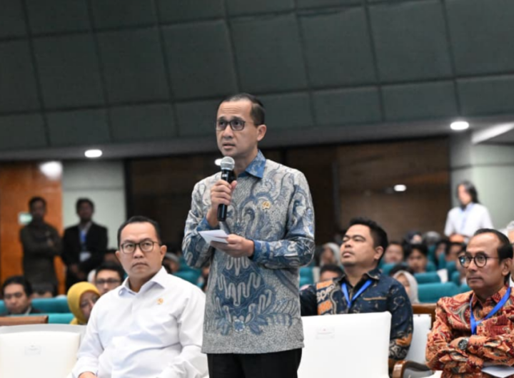 Menteri Transmigrasi M. Iftitah Sulaiman Suryanagara. Dok: Humas Kementrans.