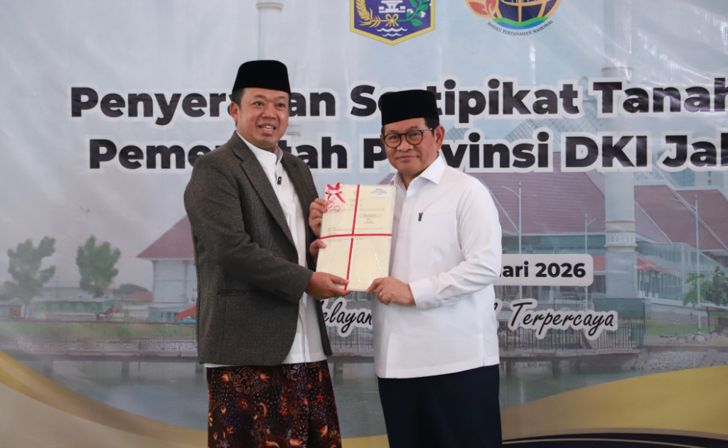 Gubernur DKI Jakarta Pramono Anung (kanan), Menteri Agraria dan Tata Ruang/Kepala Badan Pertanahan Nasional (ATR/BPN) Nusron Wahid (kiri). Dok: Istimewa.