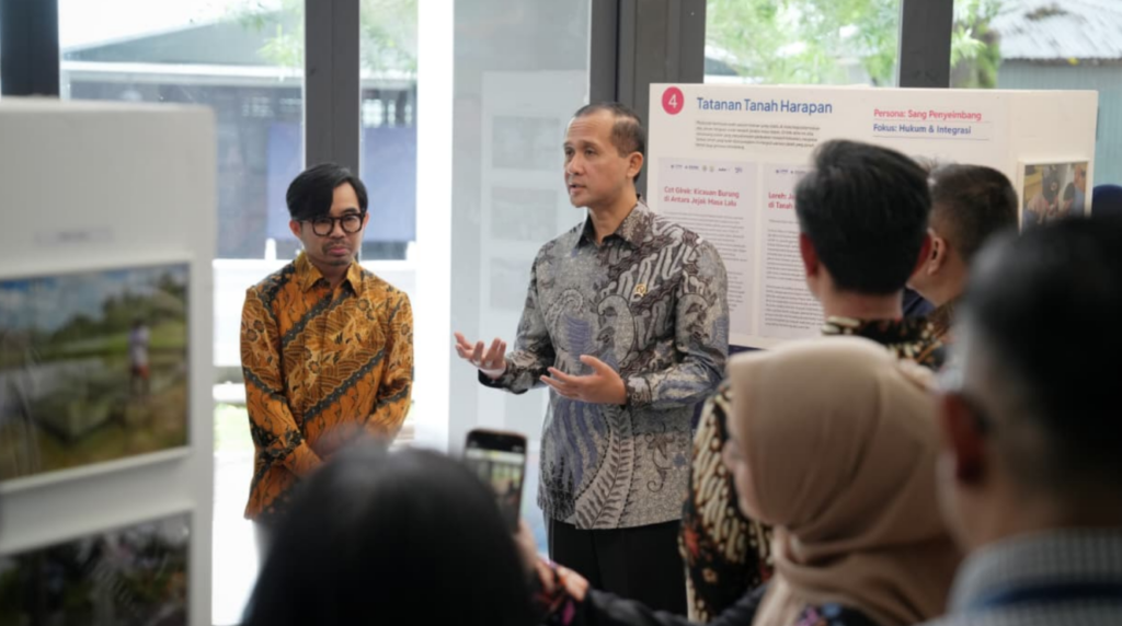 Menteri Transmigrasi M. Iftitah Sulaiman Suryanagara. Dok: Istimewa.