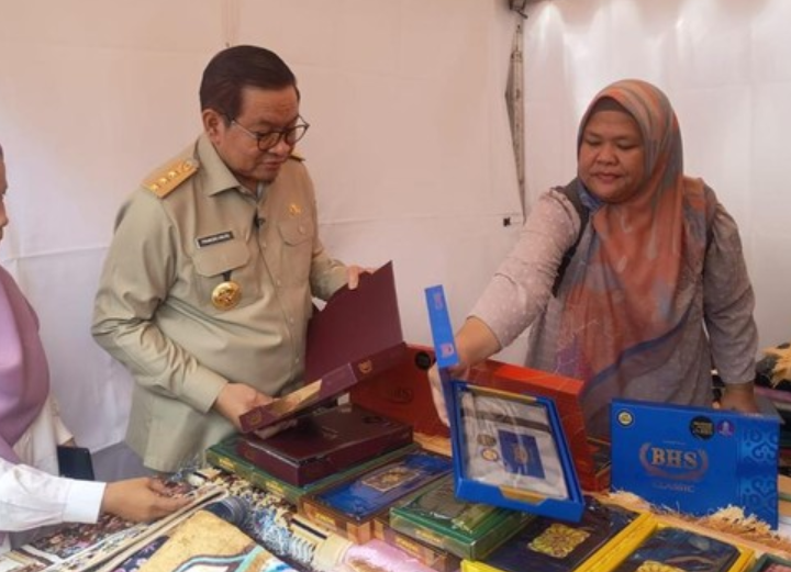 Gubernur DKI Jakarta Pramono Anung meninjau langsung pelaksanaan Bazar Prime Ramadan Jakarta 2026. Dok: Istimewa.