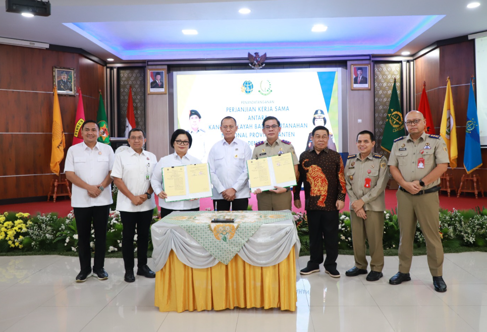Perkuat kolaborasi lintas sektor, BPN Banten dan Kejati Banten menandatangani Perjanjian Kerja Sama sebagai upaya menghadirkan kepastian hukum dan pelayanan pertanahan yang lebih optimal. Dok: Istimewa.