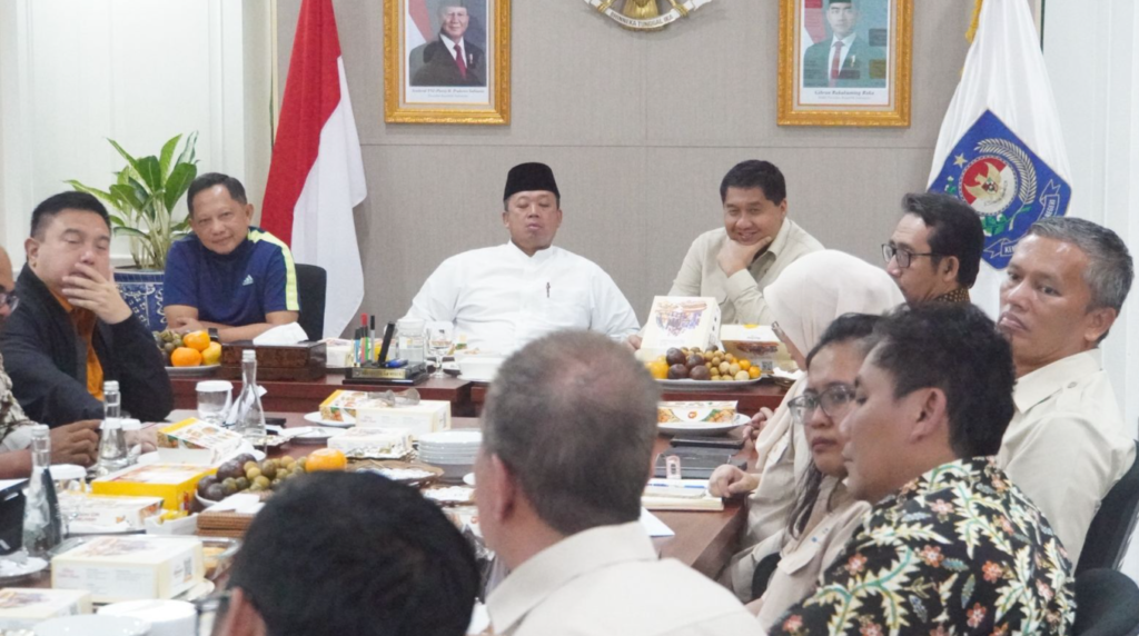Dok: Istimewa.