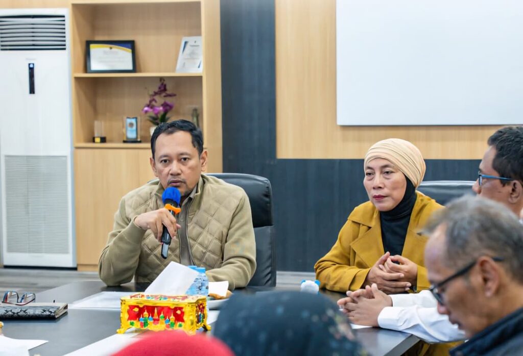 Dok: Istimewa.