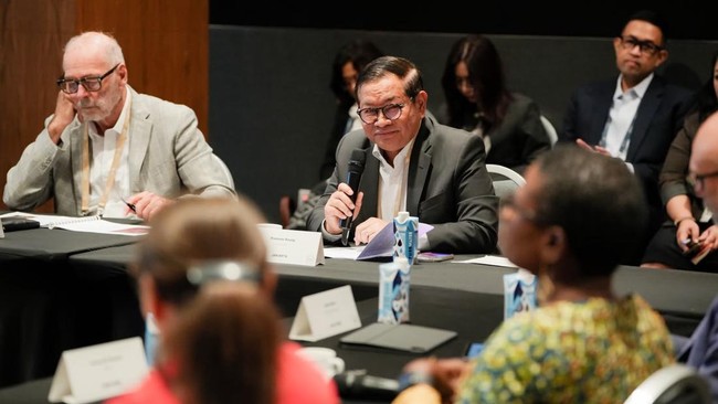 Gubernur DKI Jakarta Pramono Anung dalam World Cities Summit (WCS) 2026 di Singapura. Dok: Istimewa.