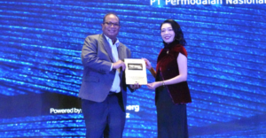 PNM dinobatkan sebagai Top Company in Ultra Micro Finance for Women Empowerment atas komitmennya dalam memberdayakan lebih dari 23 juta perempuan Indonesia melalui pembiayaan ultra mikro dan pendampingan usaha. Dok: Istimewa.