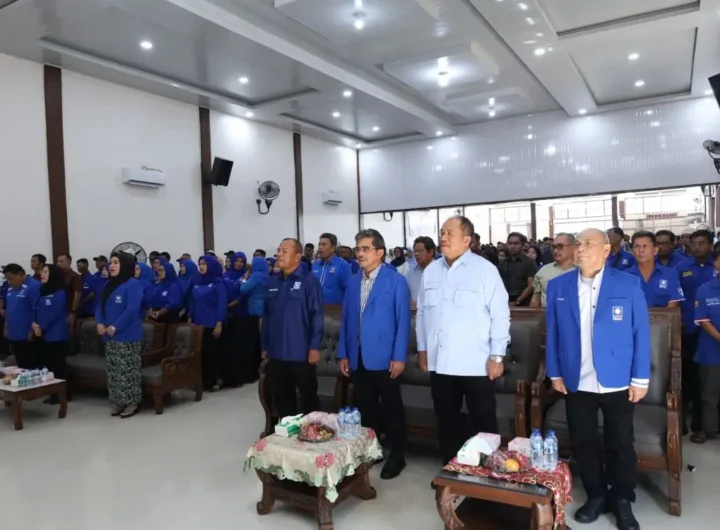 Rapat Kerja Daerah (Rakerda) DPD Partai Amanat Nasional (PAN) Kabupaten Asahan yang dirangkai dengan pelantikan Relawan PAN Kabupaten Asahan di Gedung Mutiara Kisaran, Minggu (26/7/2026). Dok: Istimewa.