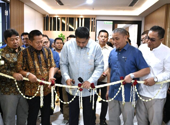 Menteri Perumahan dan Kawasan Permukiman (PKP) Maruarar Sirait. Dok: Istimewa.