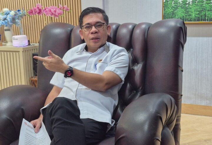 Kepala Kanwil BPN Banten Harison Mocodompis.