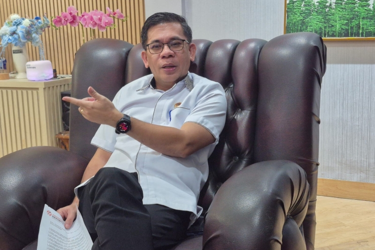 Kepala Kanwil BPN Banten Harison Mocodompis.