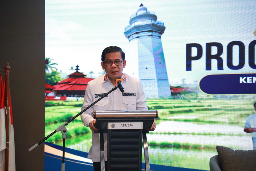 Kepala Kanwil BPN Provinsi Banten, Harison Mocodompis. Dok: Istimewa.