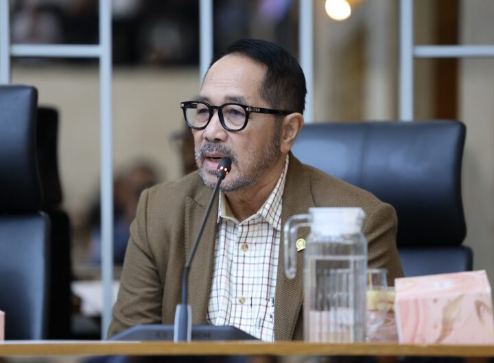 Anggota Komisi IV DPR RI Firman Soebagyo saat menyampaikan pandangan terkait penguatan produksi kedelai nasional dan perlindungan petani kedelai. (Dok.Istimewa)
