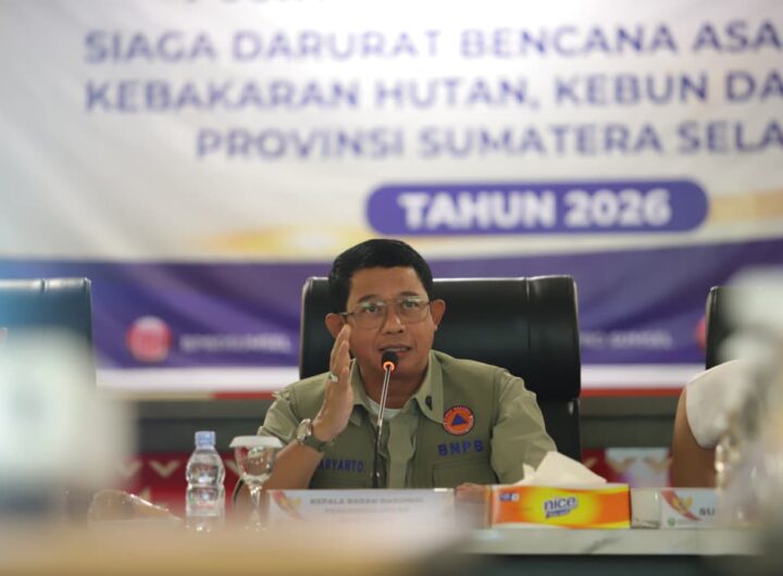 Kepala Badan Nasional Penanggulangan Bencana (BNPB) Letjen TNI Dr. Suharyanto, S.Sos., M.M.,