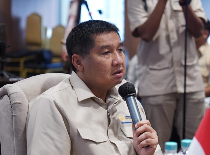 Menteri Perumahan dan Kawasan Permukiman (PKP) Maruarar Sirait.
