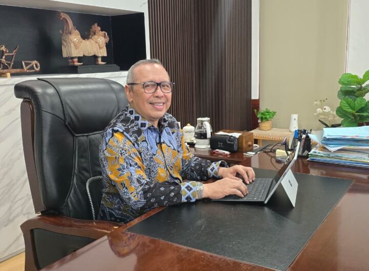 Dirjen Tata Ruang, Suyus Windayana.