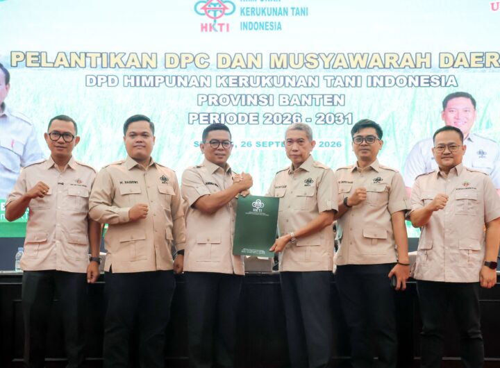 ubernur Banten Andra Soni saat menghadiri pelantikan Ketua DPD HKTI Banten. Dok: Istimewa.