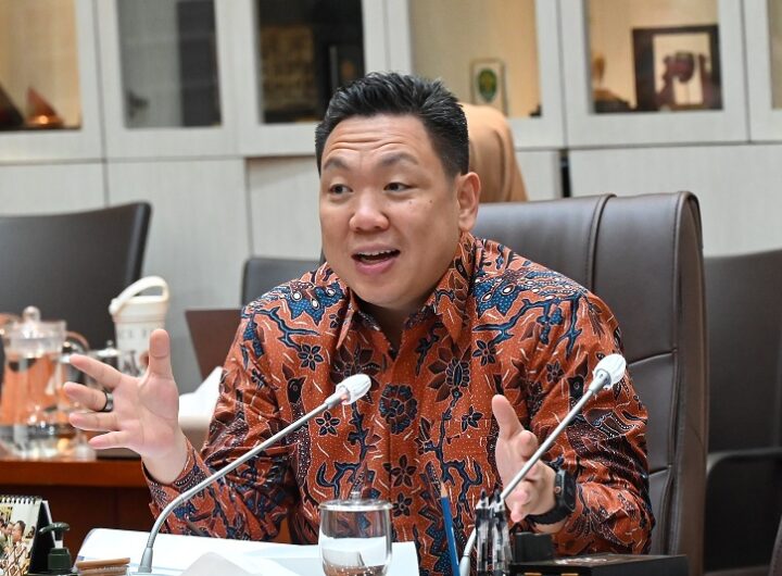 Wakil Ketua Komisi IX DPR RI Charles Honoris. Dok: Istimewa.