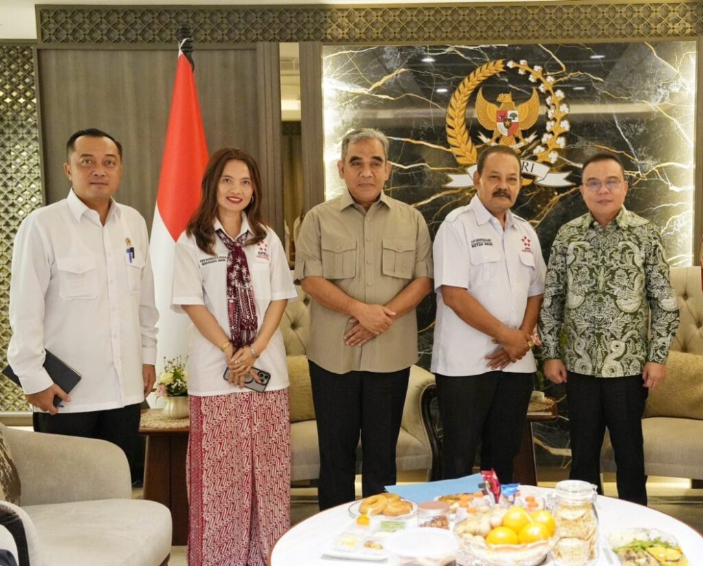 Dok: Istimewa.
