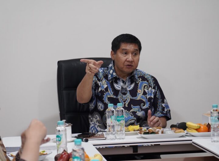 Menteri Perumahan dan Kawasan Permukiman (PKP) Maruarar Sirait.